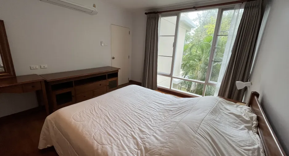 For rent 2 bedrooms condo in Hua Hin, Prachuap Khiri Khan