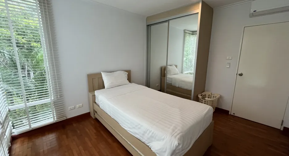 For rent 2 bedrooms condo in Hua Hin, Prachuap Khiri Khan