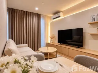 À louer 2 chambres condo à Phra Khanong, Bangkok