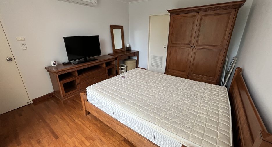 For rent 2 bedrooms condo in Hua Hin, Prachuap Khiri Khan