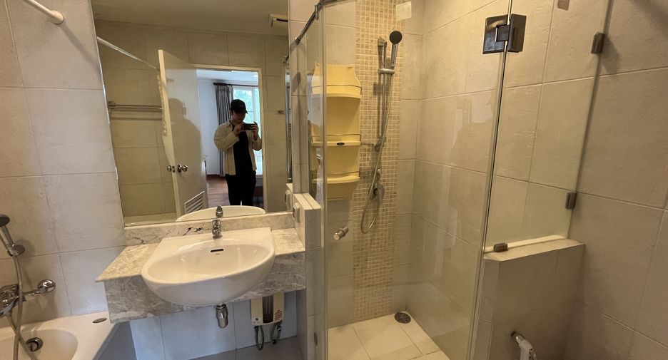 For rent 2 bedrooms condo in Hua Hin, Prachuap Khiri Khan