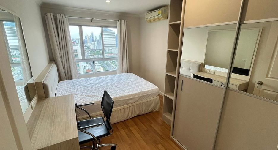 Wohnung zur Miete mit 2 Zimmer in Huai Khwang, Bangkok