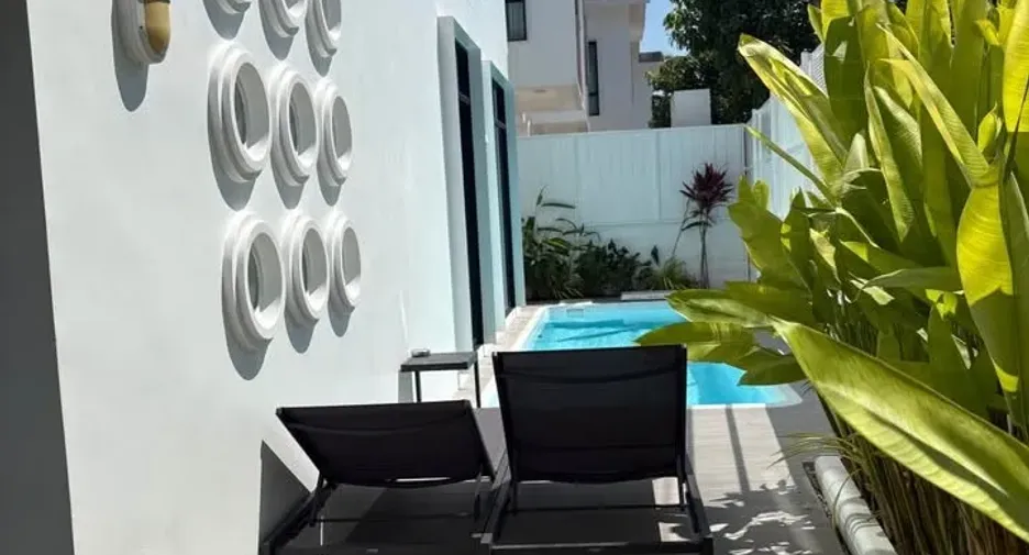 À louer 3 chambres villa à Mueang Phuket, Phuket
