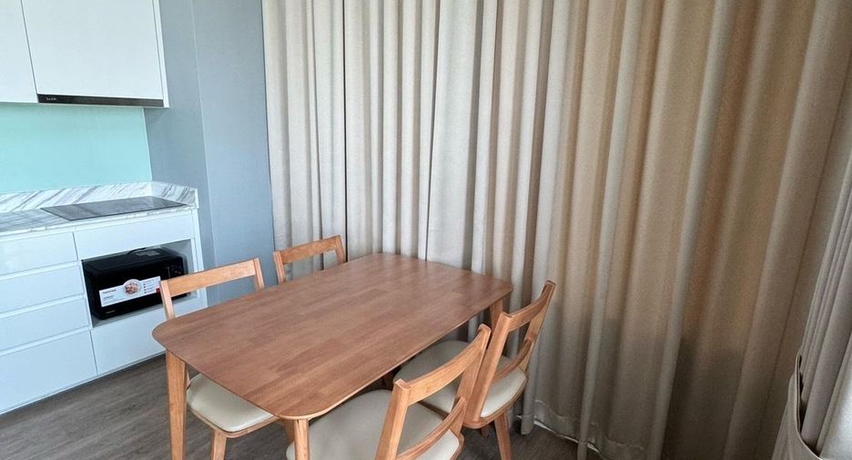 Wohnung zur Miete mit 2 Zimmer in Huai Khwang, Bangkok