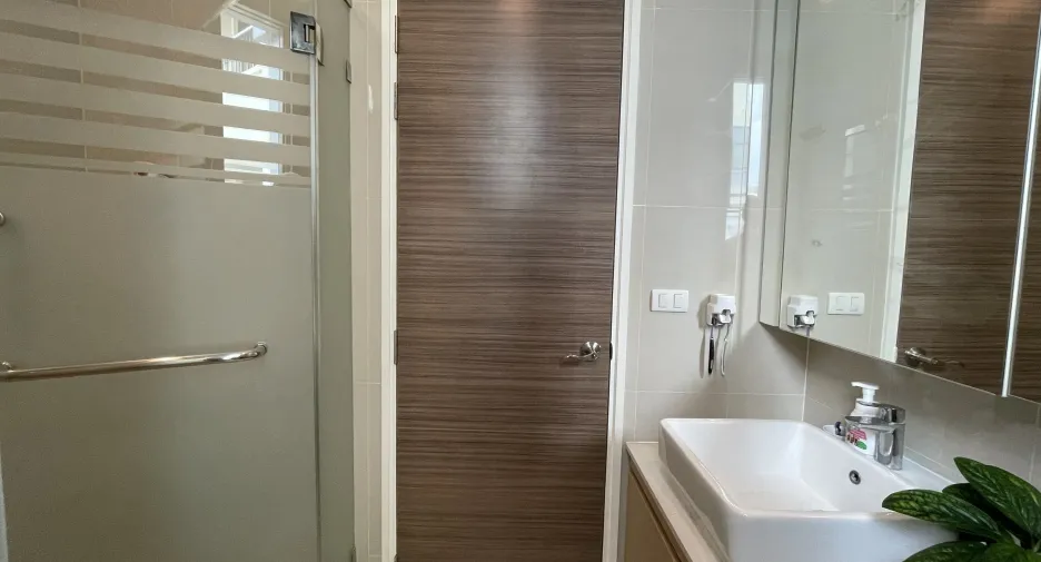 Condo en venta de 2 habitaciones en Watthana, Bangkok