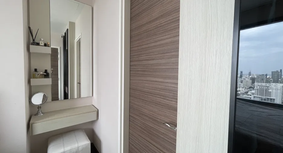 Condo en venta de 2 habitaciones en Watthana, Bangkok