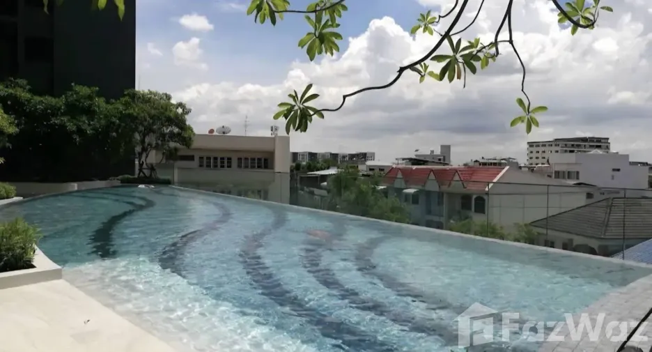 Condo en venta de 1 habitaciones en Bangkok Yai, Bangkok