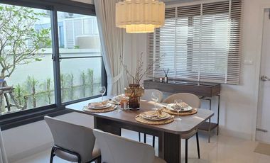 For sale 4 bedrooms house in Mueang Phuket, Phuket