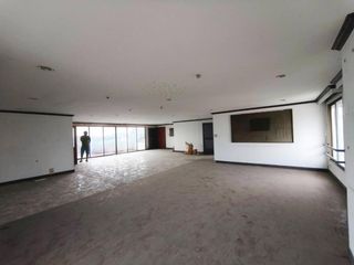 Apartment zum Kauf mit 8 Zimmer in Watthana, Bangkok