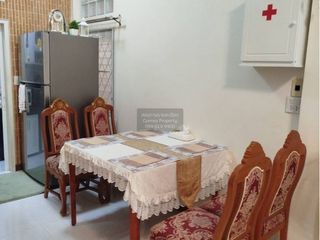 Casa adosada en venta de 3 habitaciones en Lat Phrao, Bangkok