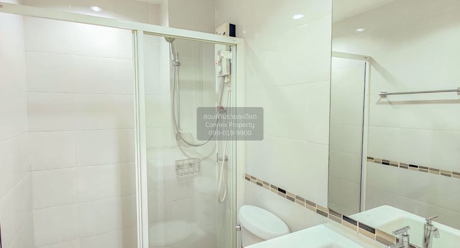 For sale 1 bed condo in Phra Khanong, Bangkok