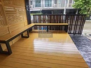 Casa adosada en venta de 2 habitaciones en Suan Luang, Bangkok