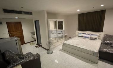 For sale 1 bed condo in Ratchathewi, Bangkok