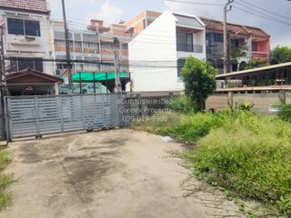 For sale 2 bedrooms house in Wang Thonglang, Bangkok