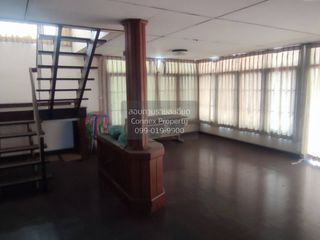 For sale 2 bedrooms house in Wang Thonglang, Bangkok