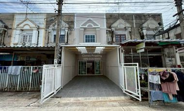 Casa adosada en venta de 2 habitaciones en Pak Kret, Nonthaburi