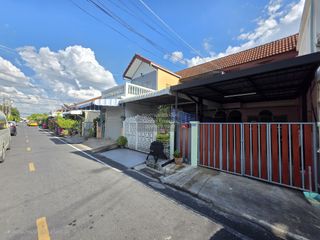 For sale 2 ベッドルーム townhouse in Bang Bua Thong, Nonthaburi