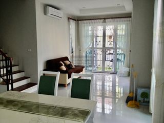 For sale 3 bedrooms townhouse in Suan Luang, Bangkok