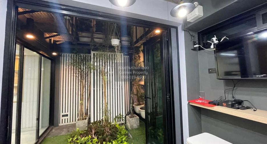 À vendre 3 chambres maison à Bang Kapi, Bangkok