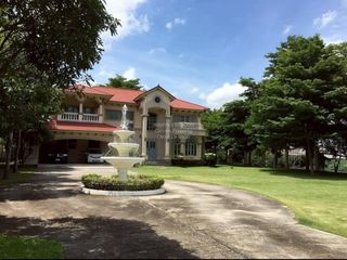 For sale 5 bedrooms house in Bang Phli, Samut Prakan
