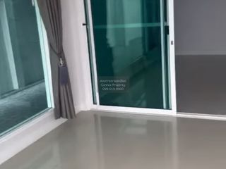 Haus zum Kauf mit 4 Zimmer in Watthana, Bangkok