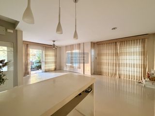 Casa en venta de 3 habitaciones en Khan Na Yao, Bangkok