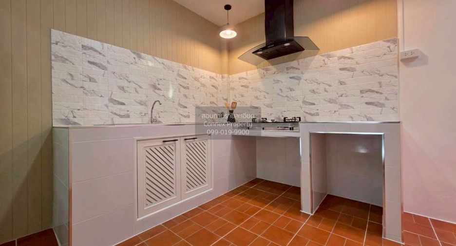 Casa adosada en venta de 4 habitaciones en Bang Bua Thong, Nonthaburi