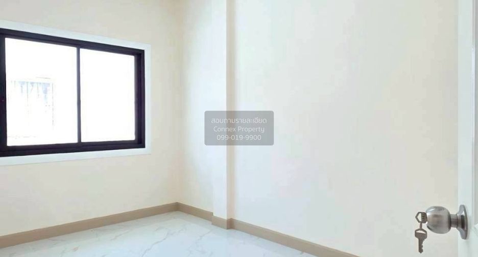 Casa adosada en venta de 4 habitaciones en Bang Bua Thong, Nonthaburi