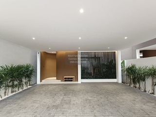 For sale 4 bedrooms house in Prawet, Bangkok