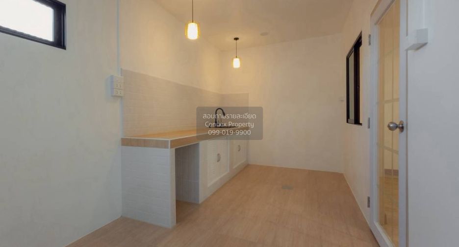 Casa adosada en venta de 3 habitaciones en Bang Yai, Nonthaburi