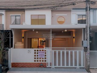Casa adosada en venta de 3 habitaciones en Bang Yai, Nonthaburi