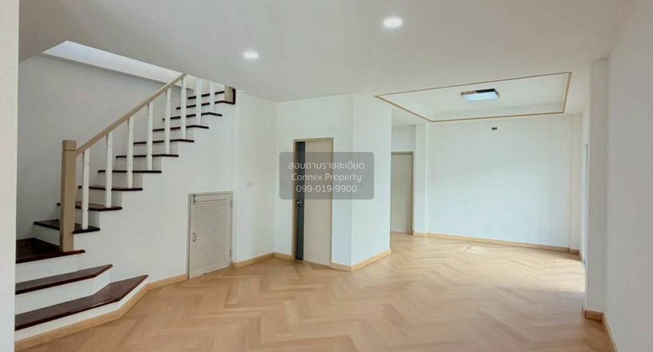 Haus zum Kauf mit 3 Zimmer in Bang Bua Thong, Nonthaburi