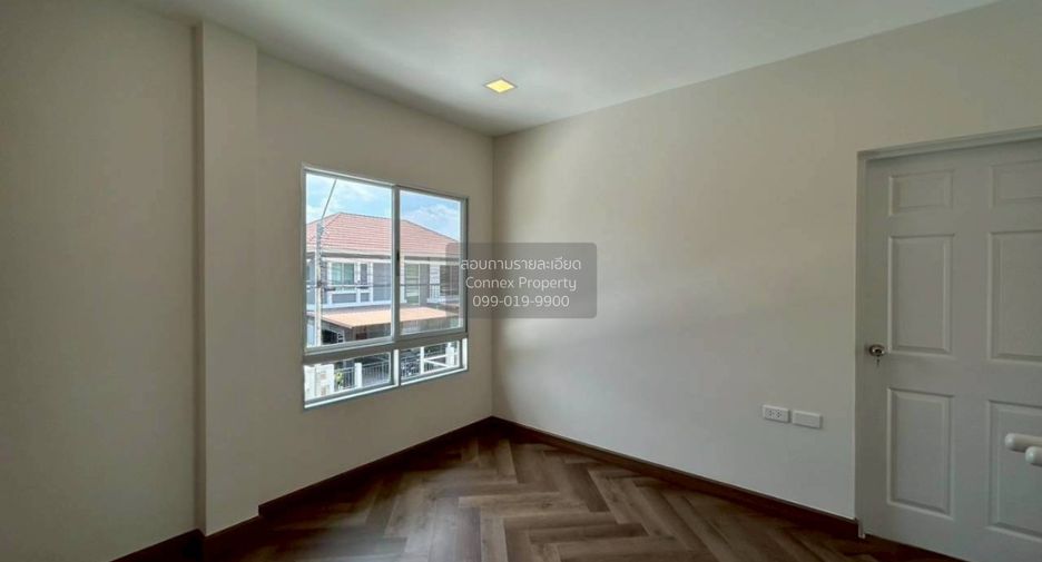Casa en venta de 3 habitaciones en Mueang Nonthaburi, Nonthaburi