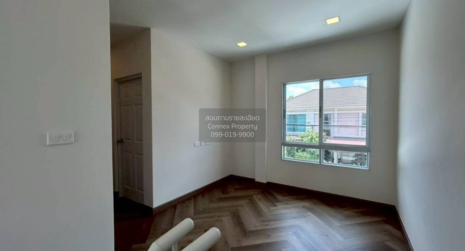 Casa en venta de 3 habitaciones en Mueang Nonthaburi, Nonthaburi