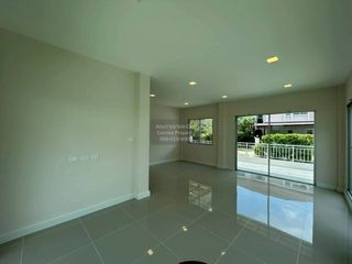 Casa en venta de 3 habitaciones en Mueang Nonthaburi, Nonthaburi