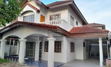 For sale 3 bedrooms house in Saphan Sung, Bangkok