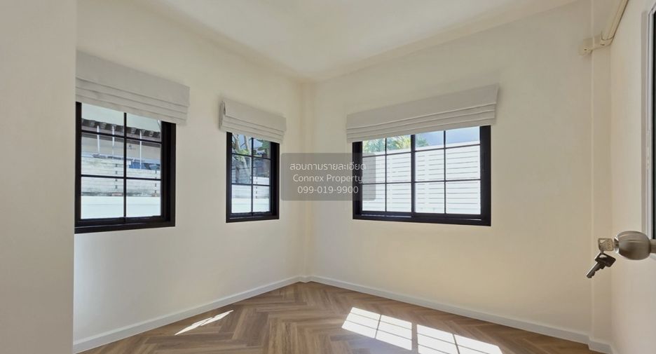 For sale 4 bedrooms house in Lam Luk Ka, Pathum Thani