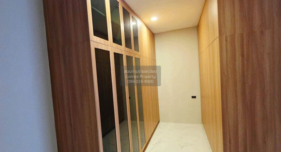 For sale 4 bedrooms house in Bang Lamung, Chonburi