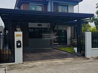 Casa en venta de 4 habitaciones en Khlong Sam Wa, Bangkok