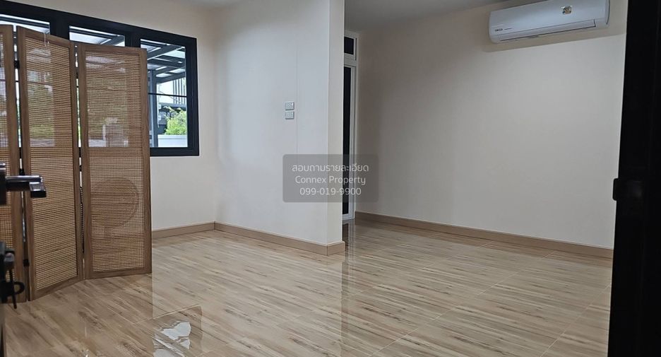Casa en venta de 4 habitaciones en Khlong Sam Wa, Bangkok