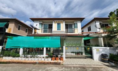 Haus zum Kauf mit 4 Zimmer in Bang Bua Thong, Nonthaburi