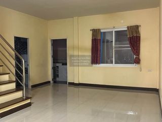 Reihenhaus zum Kauf mit 3 Zimmer in Mueang Samut Sakhon, Samut Sakhon
