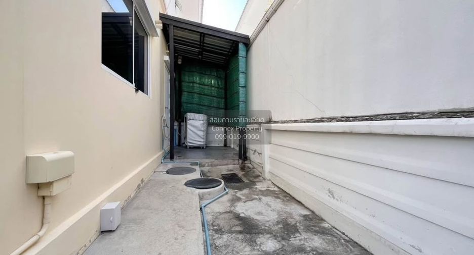 For sale 3 bedrooms townhouse in Bang Kruai, Nonthaburi