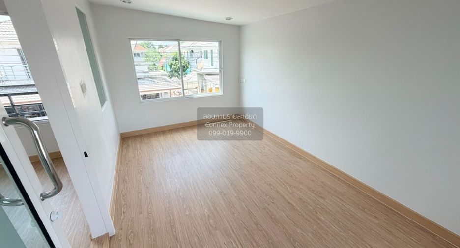 Haus zum Kauf mit 3 Zimmer in Bang Yai, Nonthaburi