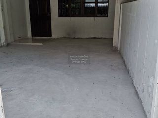 Продажа 2 спальни таунхаус в Mueang Samut Prakan, Самутпракан