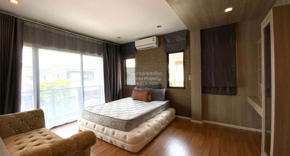 For sale 4 bedrooms house in Lat Krabang, Bangkok
