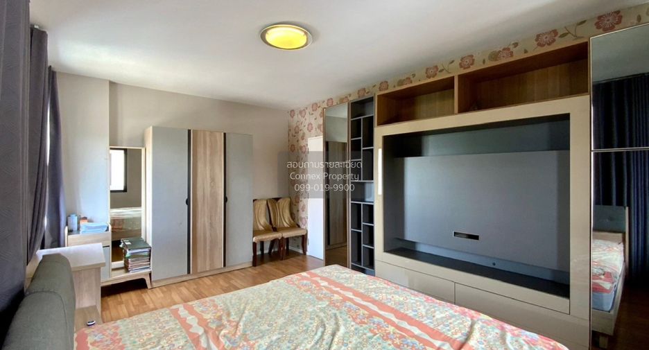 For sale 4 bedrooms house in Lat Krabang, Bangkok