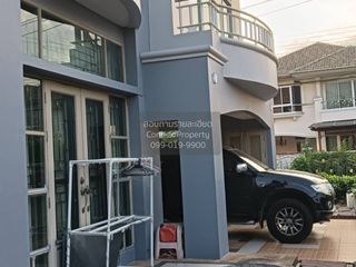Casa en venta de 4 habitaciones en Bang Khen, Bangkok