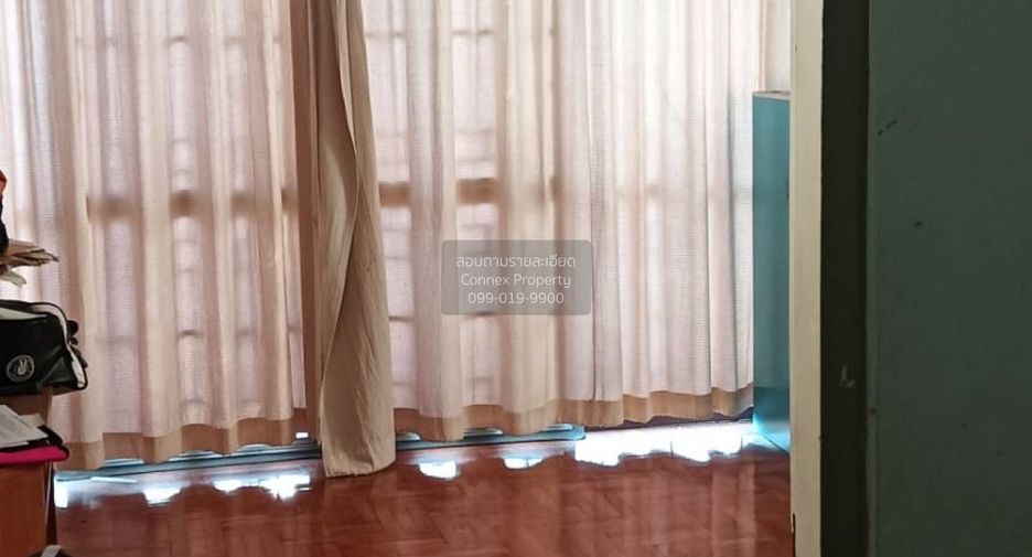 Casa en venta de 4 habitaciones en Bang Khen, Bangkok