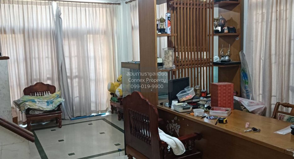 Casa en venta de 4 habitaciones en Bang Khen, Bangkok